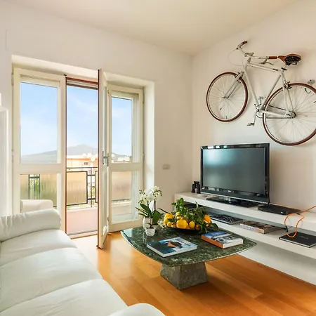 Yourhome - Olly House Апартаменты *