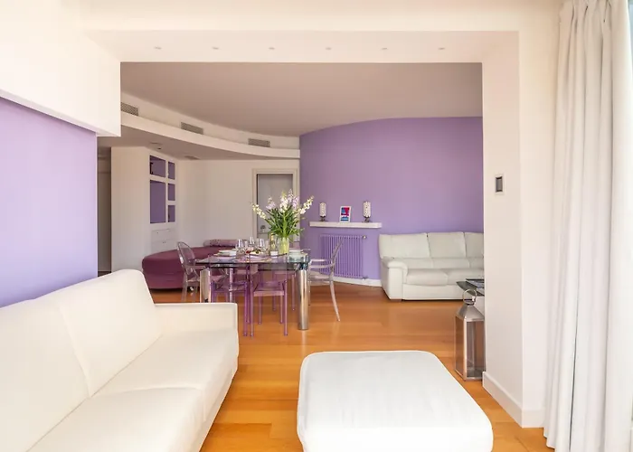 Yourhome - Olly House سورينتو